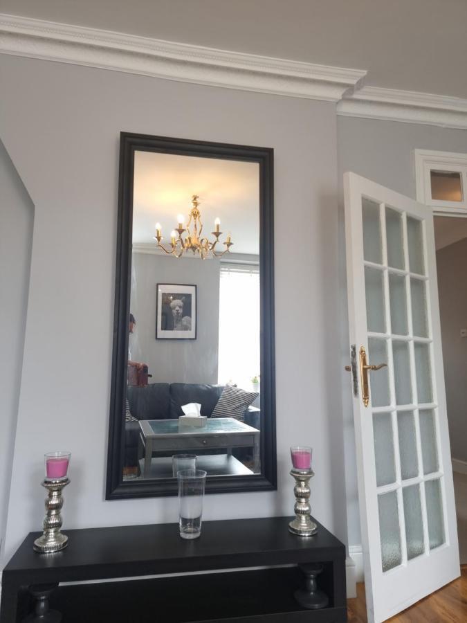 Beautiful 2 Bedroom Flat In Frampton Street Londres Extérieur photo